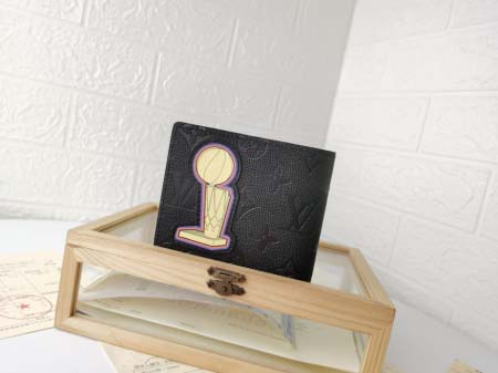 2025年3月17日新作財布Louis VuittonM80624 11.5 x 9 x 1.5 cm zy工場