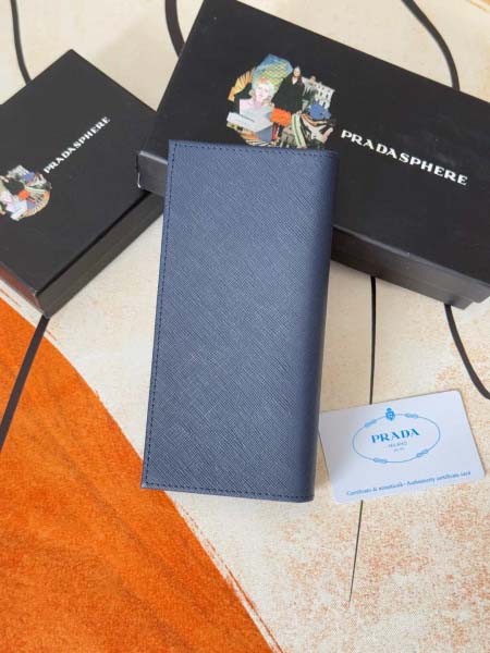 2025年3月17日新作prada 財布 1M2MV836  SIZE:19cm X12cm zy工場