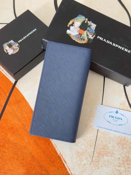 2025年3月17日新作prada 財布 1M2MV836  SIZE:19cm X12cm zy工場