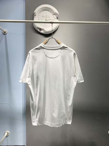 2025年3月19日高品質新作FENDI半袖Tシャツ HoHo工場