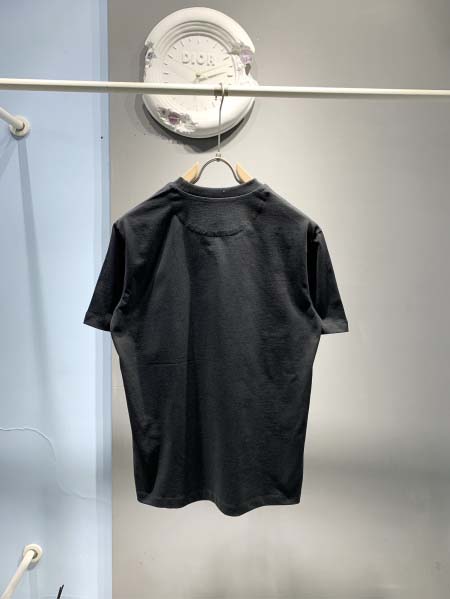 2025年3月19日高品質新作prada半袖Tシャツ HoHo工場