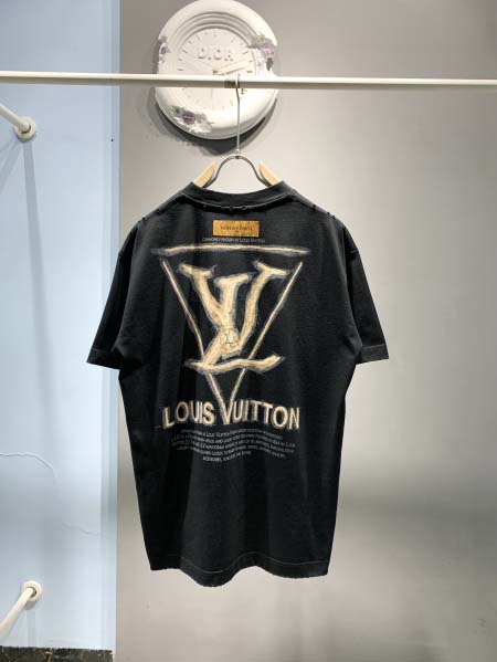 2025年3月19日高品質新作Louis Vuitton半袖Tシャツ HoHo工場