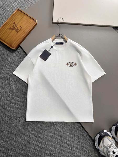 2025年3月19日高品質新作Louis Vuitton半袖Tシャツ HoHo工場