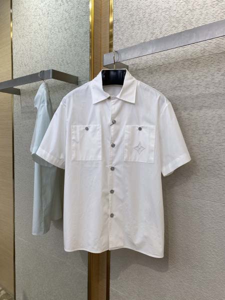 2025年3月19日高品質新作Louis Vuitton半袖Tシャツ HoHo工場