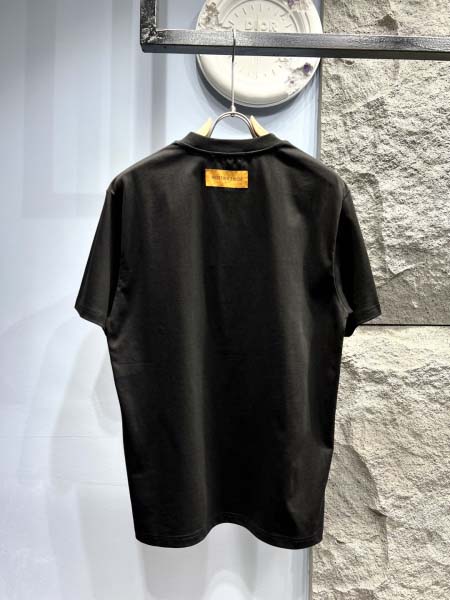 2025年3月19日高品質新作Louis Vuitton半袖Tシャツ HoHo工場