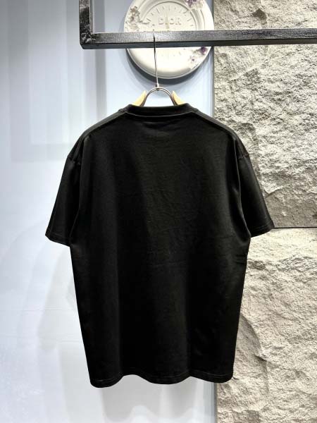 2025年3月19日高品質新作Dior半袖Tシャツ HoHo工場