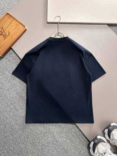 2025年3月19日高品質新作Dior半袖Tシャツ HoHo工場