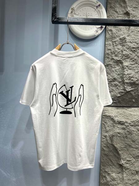 2025年3月19日高品質新作Louis Vuitton半袖Tシャツ HoHo工場