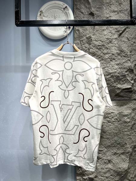 2025年3月19日高品質新作Louis Vuitton半袖Tシャツ HoHo工場