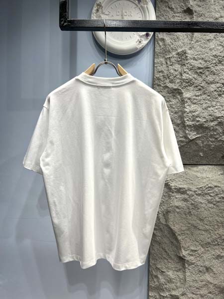 2025年3月19日高品質新作Prada半袖Tシャツ HoHo工場