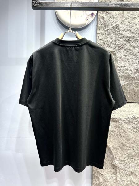 2025年3月19日高品質新作Prada半袖Tシャツ HoHo工場