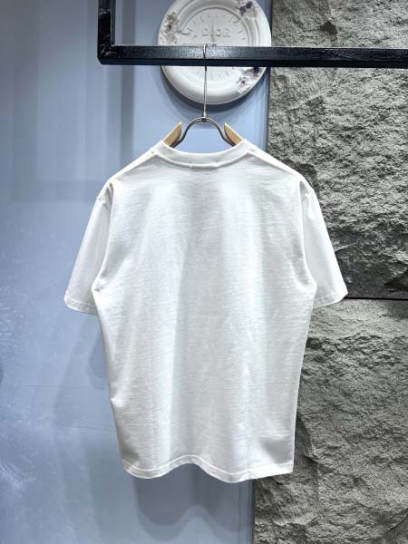 2025年3月19日高品質新作Gucci半袖Tシャツ HoHo工場