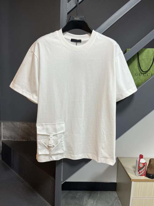 2025年3月26日入荷春夏高品質新作Prada半袖 tシャツTF工場