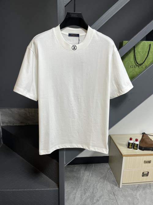 2025年3月26日入荷春夏高品質新作Louis Vuitton半袖 tシャツTF工場