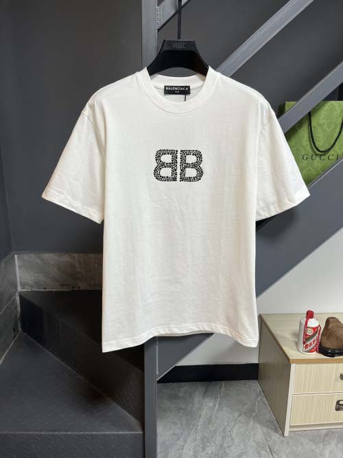 2025年3月26日入荷春夏高品質新作Balenciaga半袖 tシャツTF工場