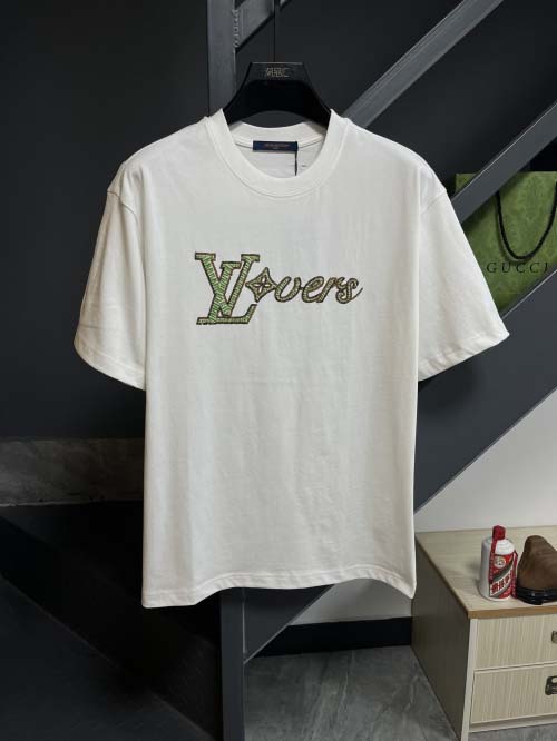 2025年3月26日入荷春夏高品質新作Louis Vuitton半袖 tシャツTF工場