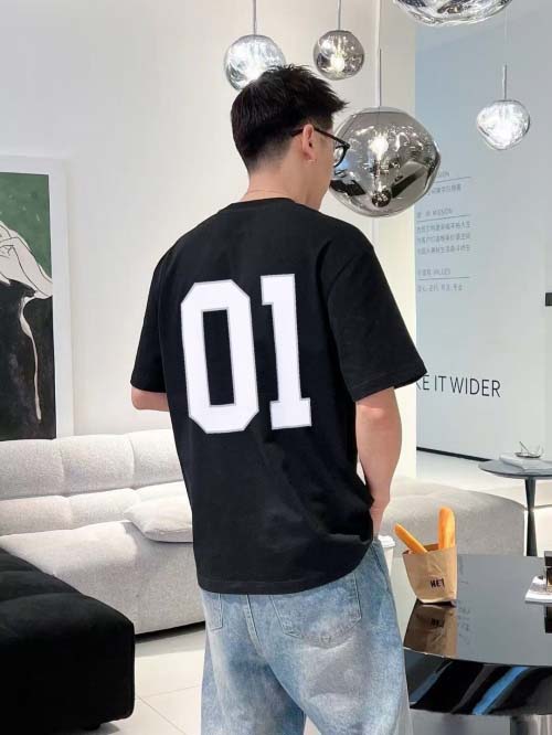 2025年3月26日入荷春夏高品質新作Balenciaga半袖 tシャツTF工場