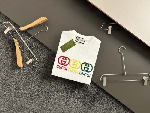 2025年3月26日入荷春夏高品質新作Gucci半袖 tシャツTF工場