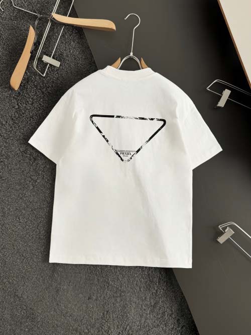 2025年3月26日入荷春夏高品質新作Prada半袖 tシャツTF工場