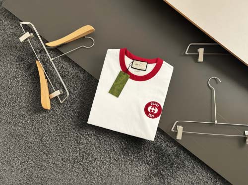 2025年3月26日入荷春夏高品質新作Gucci半袖 tシャツTF工場