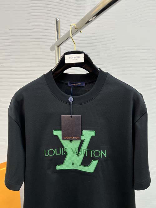 2025年3月26日入荷春夏高品質新作Louis Vuitton半袖 tシャツTF工場