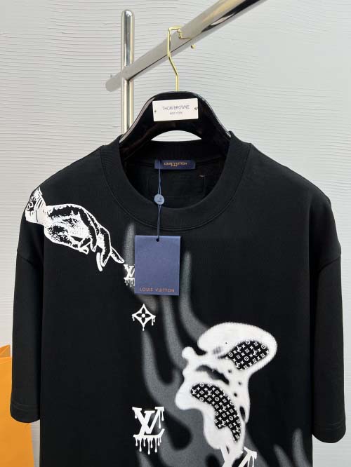 2025年3月26日入荷春夏高品質新作Louis Vuitton半袖 tシャツTF工場