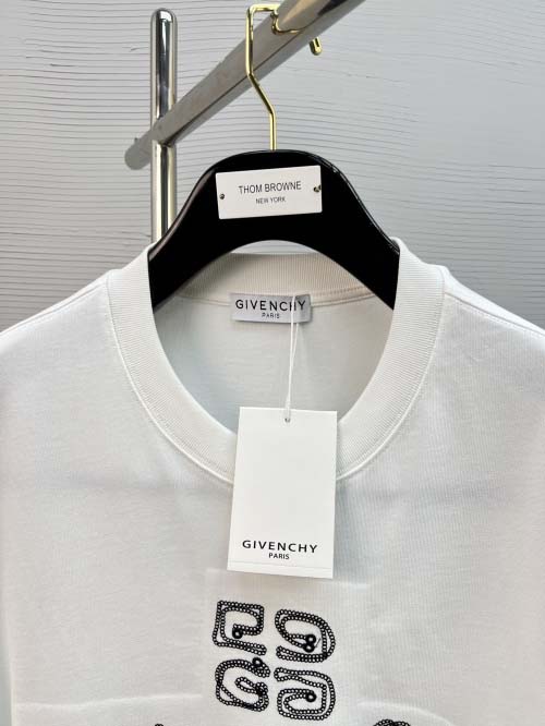 2025年3月26日入荷春夏高品質新作Givenchy半袖 tシャツTF工場