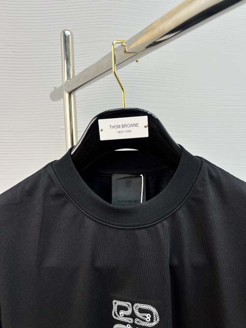 2025年3月26日入荷春夏高品質新作Givenchy半袖 tシャツTF工場