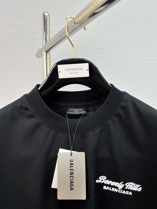 2025年3月26日入荷春夏高品質新作Balenciaga半袖 tシャツTF工場