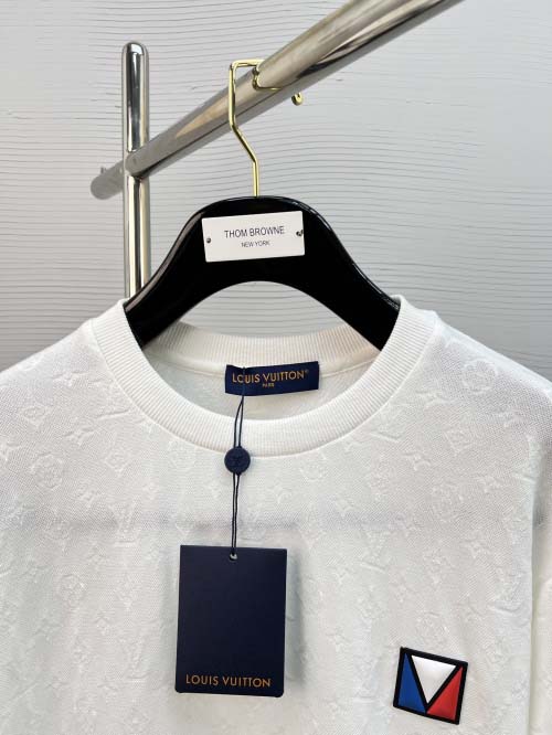 2025年3月26日入荷春夏高品質新作Louis Vuittonセット上下TF工場