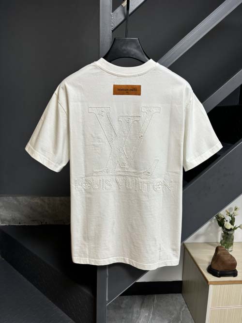 2025年3月26日入荷春夏高品質新作Louis Vuitton半袖 tシャツTF工場