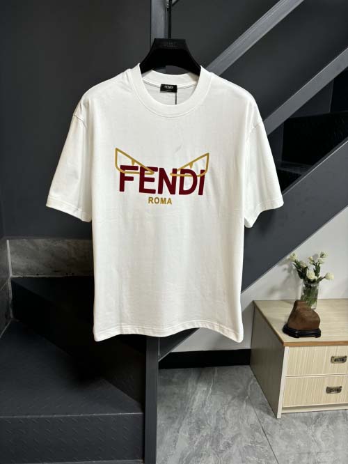 2025年3月26日入荷春夏高品質新作Fendi半袖 tシャツTF工場