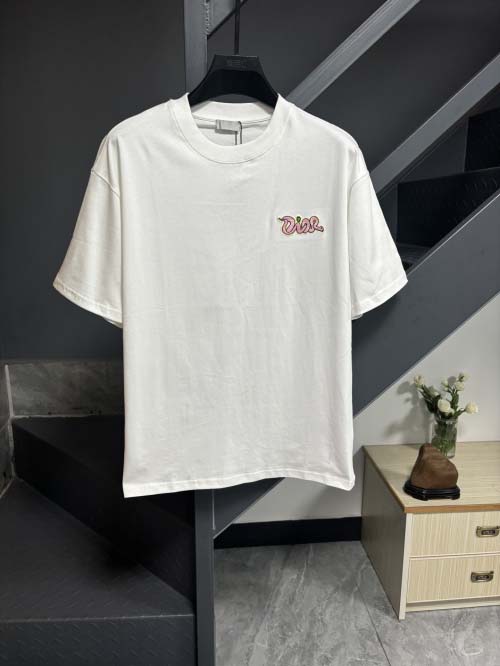 2025年3月26日入荷春夏高品質新作Fendi半袖 tシャツTF工場