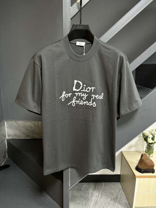 2025年3月26日入荷春夏高品質新作Fendi半袖 tシャツTF工場