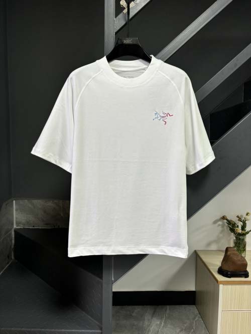 2025年3月26日入荷春夏高品質新作ARCTERYX半袖 tシャツTF工場