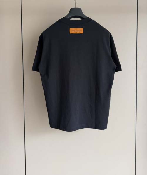 2025年3月26日入荷春夏高品質新作Louis Vuitton半袖 tシャツTF工場