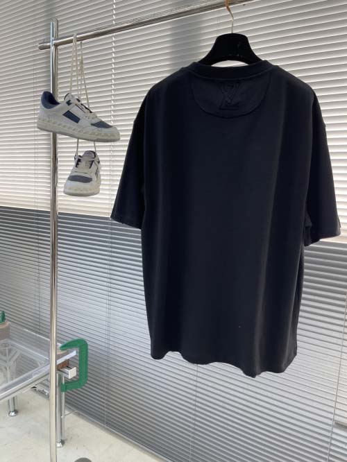 2025年3月27日入荷春夏高品質新作Louis Vuitton半袖 tシャツTF工場