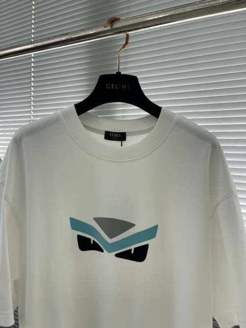 2025年3月27日入荷春夏高品質新作FENDI半袖 tシャツTF工場