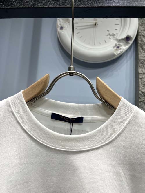 2025年3月27日入荷春夏高品質新作Louis Vuitton半袖 tシャツTF工場