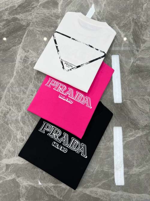 2025年3月27日入荷春夏高品質新作Prada半袖 tシャツTF工場