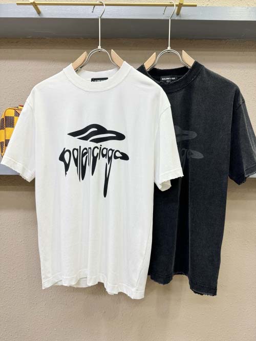 2025年3月27日入荷春夏高品質新作Balenciaga半袖 tシャツTF工場