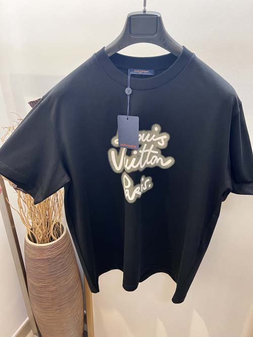 2025年3月27日入荷春夏高品質新作Louis Vuitton半袖 tシャツTF工場