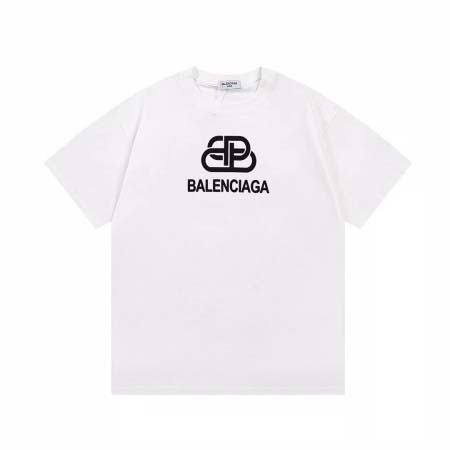 2025年3月30日入荷春夏新作Balenciaga半袖 tシャツYP工場