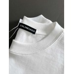 2025年3月1日春夏高品質新品Balenciaga半袖 tシャツDW工場