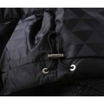 2025年3月3日 高品質新品Pradaダウンジャケットliangp工場特価