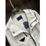 2025年3月3日春秋高品質新品Pradaジャケットliangp工場