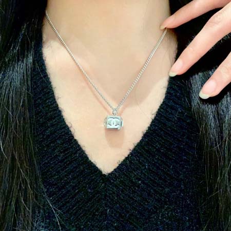 2025年3月7日入荷新品Chanelネックレスギフト/誕生...