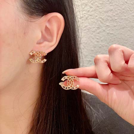 2025年3月7日入荷新品Chanelピアスギフト/誕生日/...