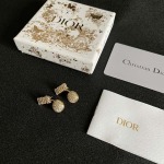 2025年3月7日入荷新品Diorピアスギフト/誕生日/記念品/xin工場