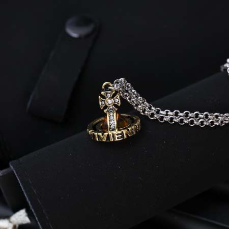 2025年3月7日入荷新品Vivienneネックレスギフト/...